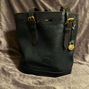 VINTAGE Dooney & Bourke Deep Navy Blue 
Leather Tote Purse MADE IN USA.